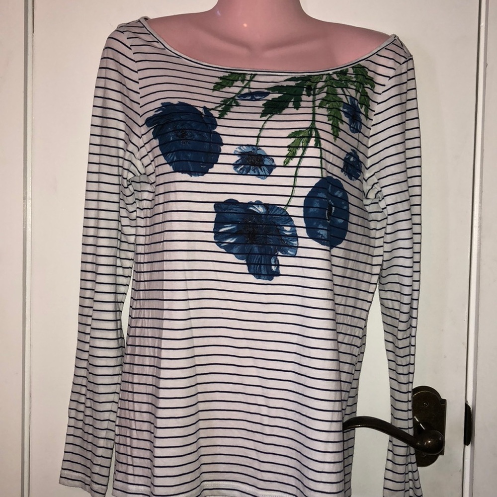 Ann Taylor Loft white:blue striped top size Med
